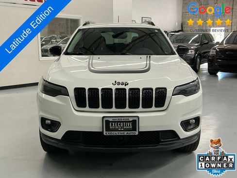 Used 2022 Jeep Cherokee Latitude AWD/4WD image 2