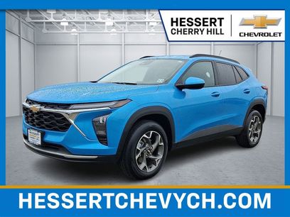 Certified 2025 Chevrolet Trax LT w/ Driver Confidence Package