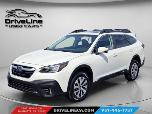 Used 2022 Subaru Outback Premium image 1