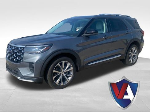 Used 2025 Ford Explorer Platinum w/ Ultimate Package AWD/4WD image 1