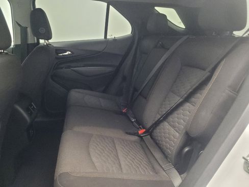 Used 2021 Chevrolet Equinox LT w/ Driver Convenience Package AWD/4WD image 18