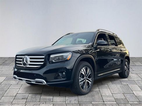 New 2026 Mercedes-Benz GLB 250 4MATIC image 3