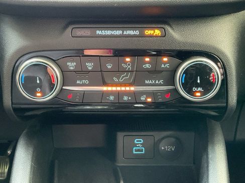 Used 2022 Ford Escape SEL w/ SEL Stealth AWD Package image 23