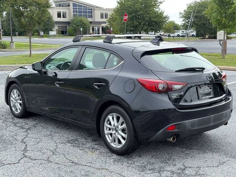 Used 2014 MAZDA MAZDA3 i Touring w/ Technology Package FWD image 6