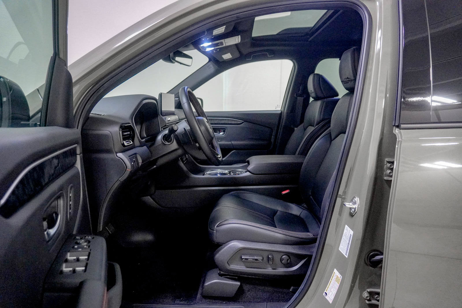 Certified 2026 Honda Passport TrailSport Elite image 20