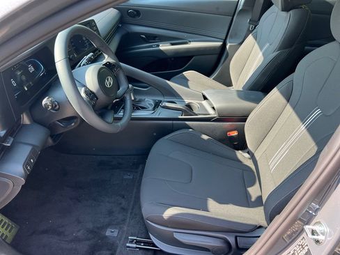 New 2026 Hyundai Elantra Sport FWD image 10