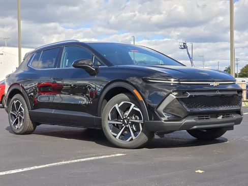 New 2026 Chevrolet Equinox EV LT w/ LPO, All-Weather Mat Package FWD image 2