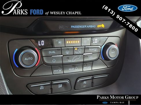 Certified 2020 Ford Transit Connect XL image 25