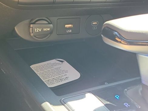 New 2026 Hyundai Elantra Limited FWD image 15