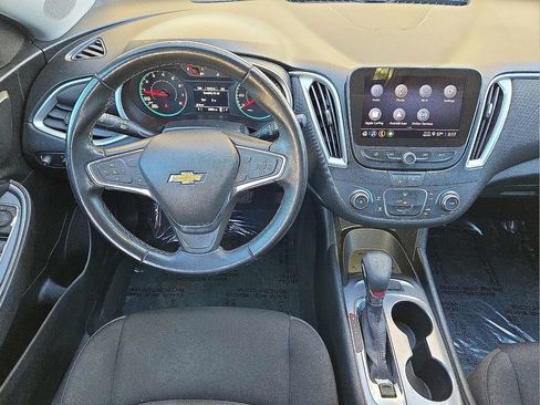 Used 2024 Chevrolet Malibu RS image 18