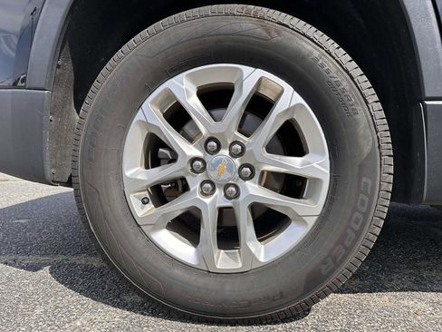 Used 2021 Chevrolet Traverse LT AWD/4WD image 6