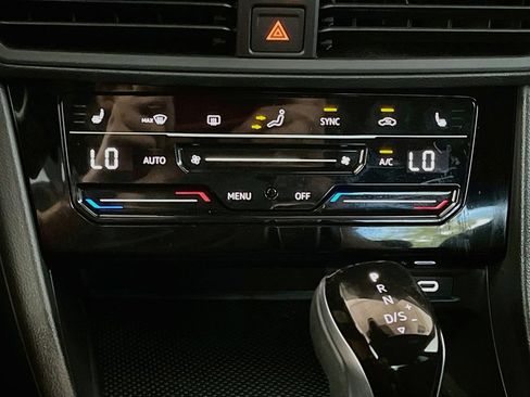 Used 2025 Volkswagen Jetta Sport FWD image 15