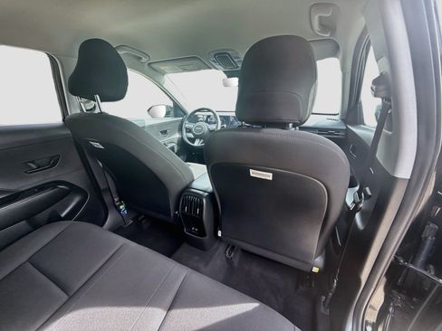 Used 2024 Hyundai Kona SEL w/ Convenience Package FWD image 27