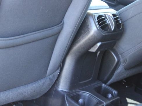 Used 2021 Jeep Wrangler Unlimited Sport AWD/4WD image 31