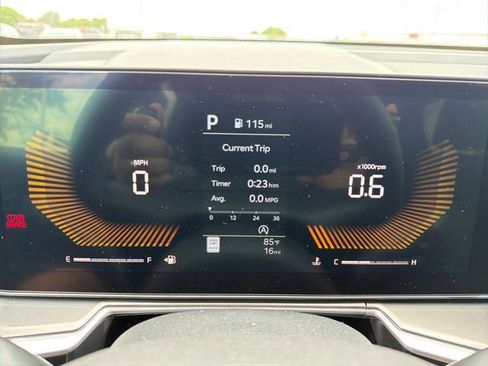 New 2026 Kia Sorento LX FWD image 11