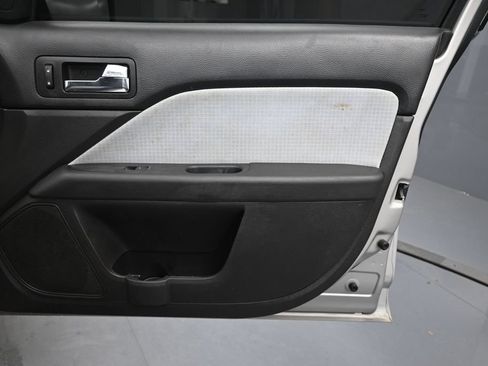 Used 2008 Mercury Milan FWD image 26