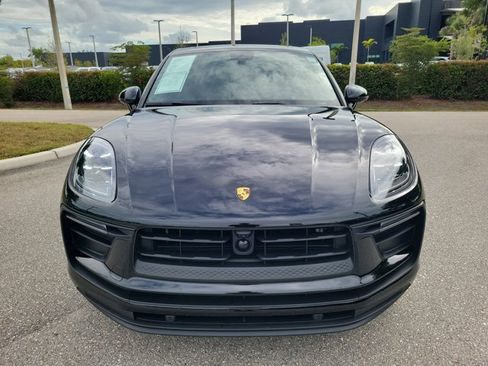 Used 2024 Porsche Macan Turbo image 3