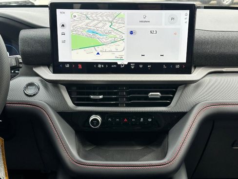 New 2026 Ford Explorer ST-Line w/ ST-Line Street Pack image 8