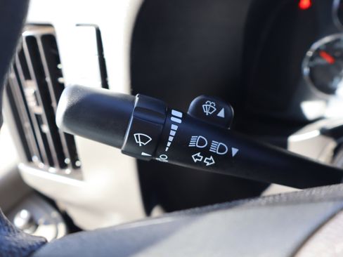 Used 2025 Chevrolet Express 3500 LS image 20