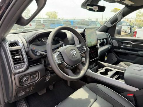 New 2026 RAM 1500 Laramie AWD/4WD image 8