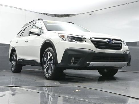 Used 2022 Subaru Outback Limited image 34