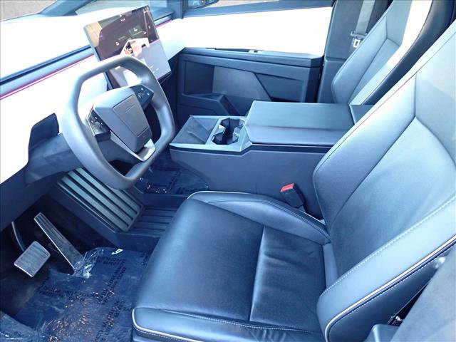 Used 2024 Tesla Cybertruck AWD Crew Cab image 13