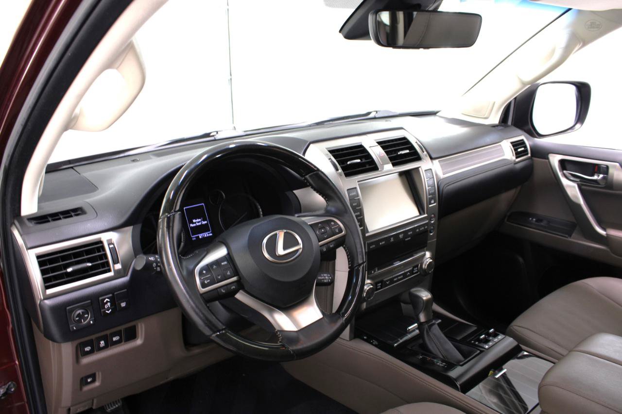 Used 2020 Lexus GX 460 Premium w/ Premium Package AWD/4WD image 30