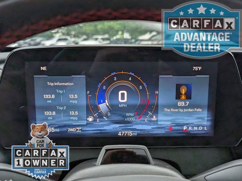 Used 2024 Chevrolet Traverse RS w/ LPO, Floor Liner Package AWD/4WD image 14