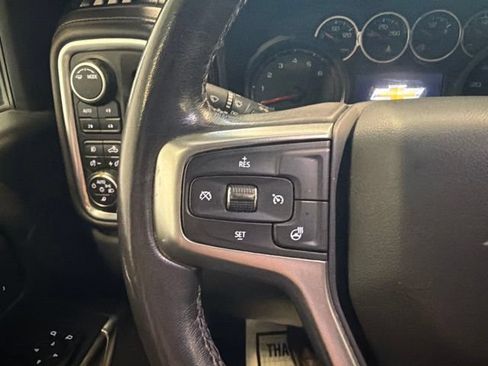 Used 2022 Chevrolet Silverado 3500 LTZ AWD/4WD image 32