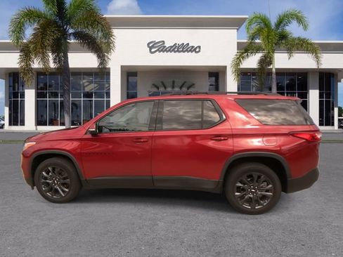 Used 2021 Chevrolet Traverse RS image 9