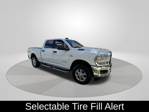 Used 2024 RAM 2500 Big Horn image 25