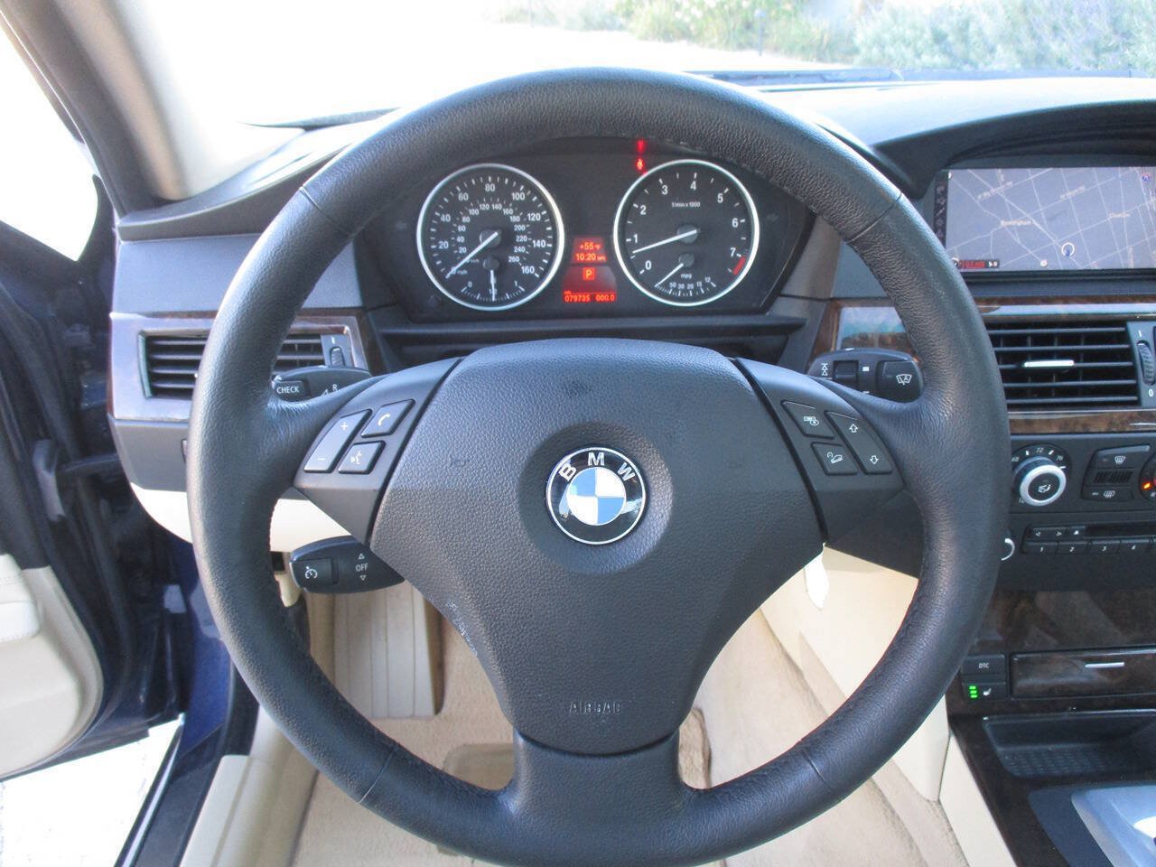 Used 2010 BMW 535i xDrive Sedan AWD/4WD image 28