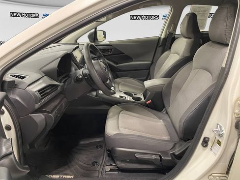 Certified 2024 Subaru Crosstrek 2.0i Premium w/ Crosstrek Mirror Package AWD/4WD image 9