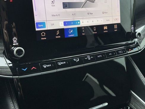 Used 2022 Jeep Wagoneer Series III w/ Convenience Group I image 32