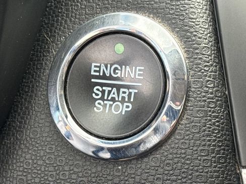 Used 2021 Ford EcoSport SE AWD/4WD image 42