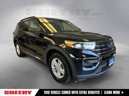 Certified 2021 Ford Explorer XLT AWD/4WD image 1