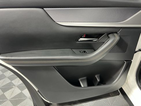 Used 2025 MAZDA CX-90 Plug-In Hybrid w/Premium Sport image 30