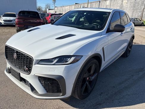 Used 2021 Jaguar F-PACE SVR image 1