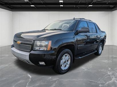 Used 2011 Chevrolet Avalanche LT w/ Suspension Package, Off-Road