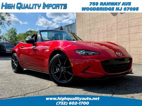 Used 2016 MAZDA MX-5 Miata Club RWD image 1
