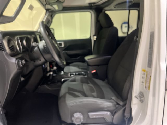 Used 2018 Jeep Wrangler Unlimited Sport S AWD/4WD image 17