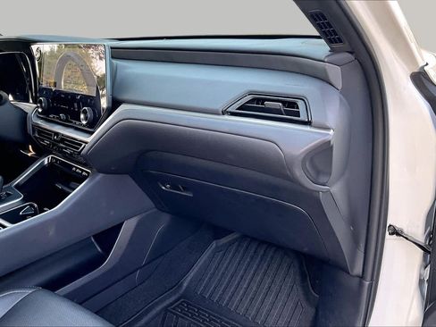 Used 2025 Lexus TX 350 AWD w/ Technology Package image 19