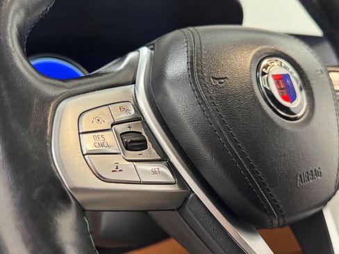 Used 2017 BMW ALPINA B7 xDrive image 39