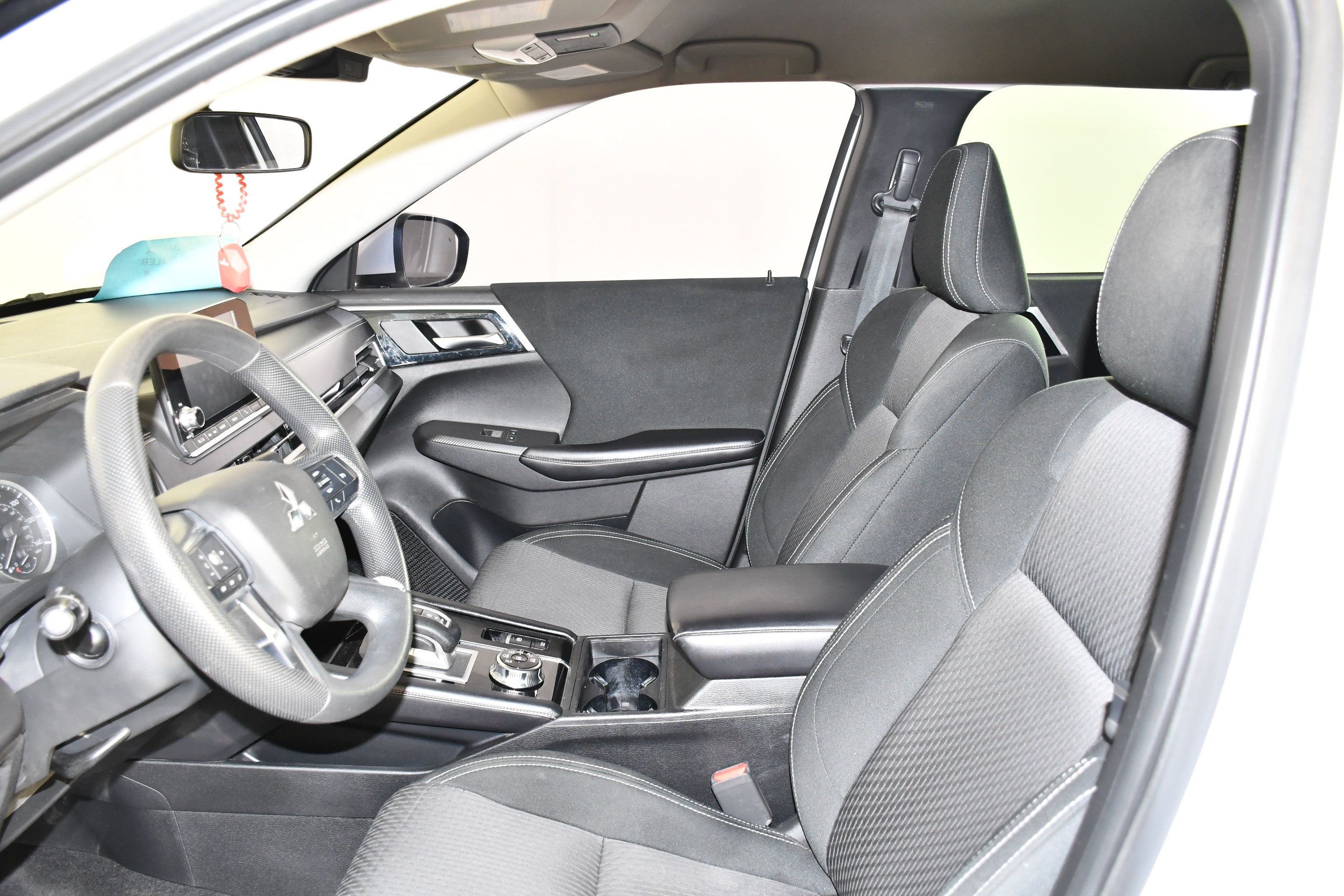 Used 2022 Mitsubishi Outlander ES AWD/4WD image 27