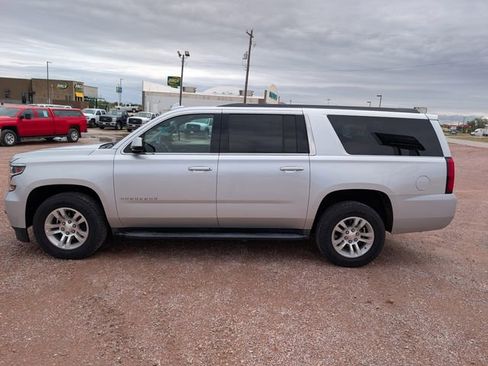 Used 2020 Chevrolet Suburban LS w/ Skid Plate Package AWD/4WD image 10