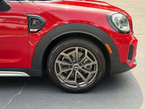 Used 2022 MINI Cooper Countryman S w/ Premium Package FWD image 12