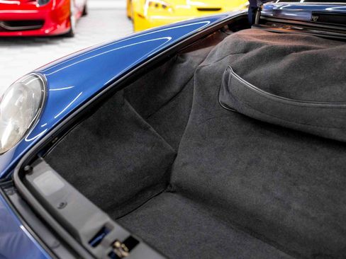 Used 1997 Porsche 911 Carrera RWD image 74