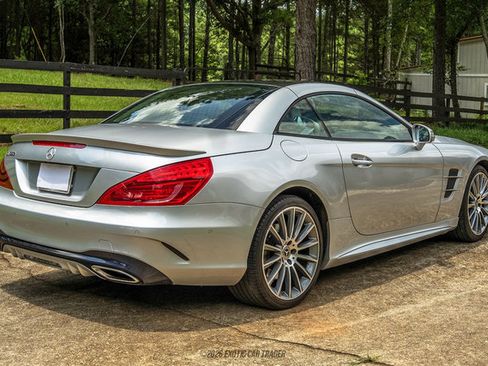 Used 2017 Mercedes-Benz SL 550 image 20
