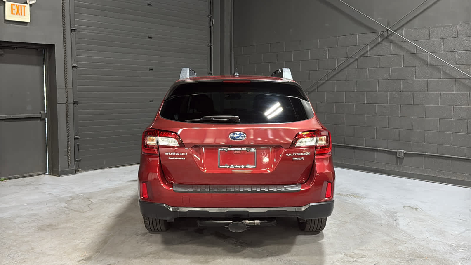 Used 2016 Subaru Outback 3.6R Limited AWD/4WD image 5