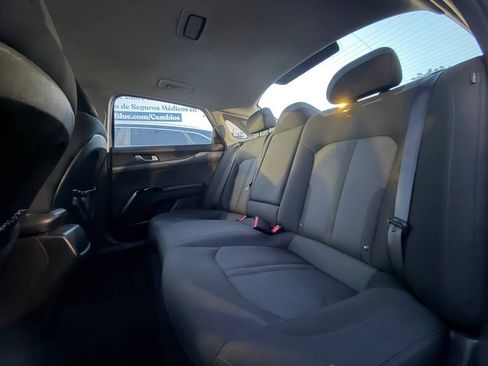 Used 2021 Kia K5 LXS FWD image 16